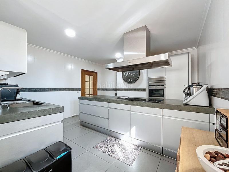 Foto 87e29ed4-999d-4871-a14a-79b7689ab8a0. Chalet mit parking pool in La Nucia Pueblo Nucia (la)