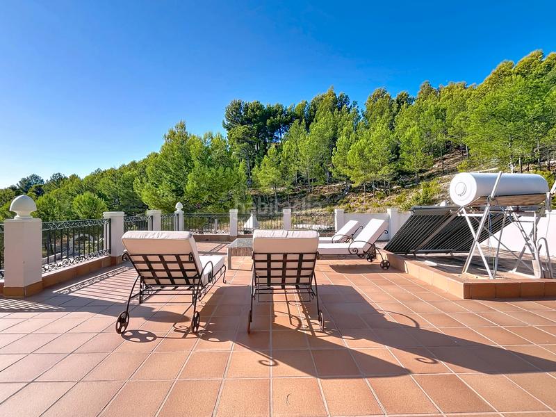 Foto d1ef6fd9-7a6c-4938-a89d-8a90f4a101fc. Chalet mit parking pool in La Nucia Pueblo Nucia (la)