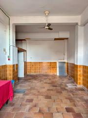 Locale commerciale in Avenida Mediterrania