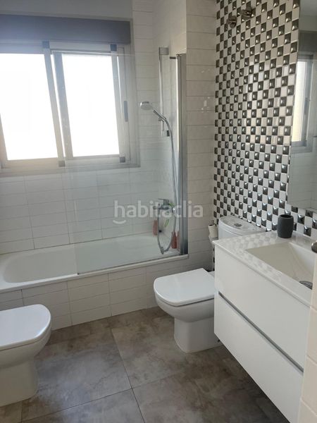 Foto 713a77c5-43c7-4a55-bb07-8739f7bdf37d. Affitto chalet con parcheggio piscina in Playa Burriana