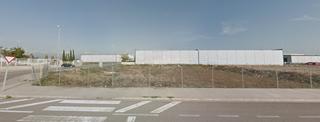 Solar industrial  Carrer bronze. Parcela poligono carabona
