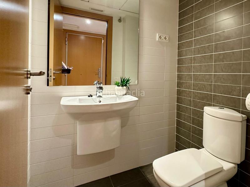 Foto 174de9e0-cba9-4d8b-8239-f83ed0de4975. Rent triplex in n/a in El Coll Barcelona