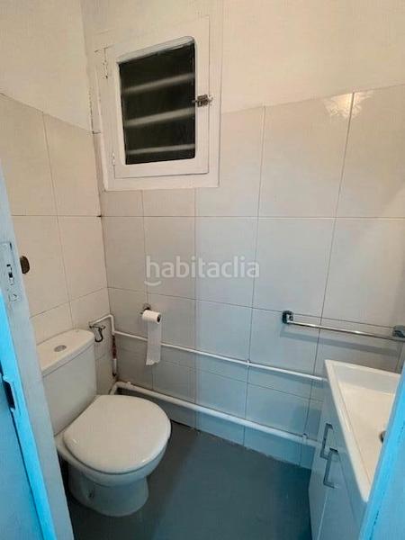 Foto 056ec3fe-2f7c-4c0e-9ea2-1c05be41dc0b. Location local commercial dans carrer de tavern 64 dans Barcelona