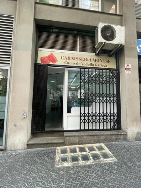 Foto ff49bf11-3dc3-47a9-8cad-96ba665247d4. Lloguer local comercial a carrer de sant elies 11 a Barcelona