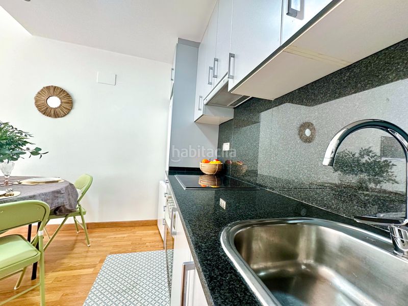 Foto baef84c9-f064-49d3-ab54-1ec90072a666. Apartament amb calefacció a Sants-Badal Barcelona