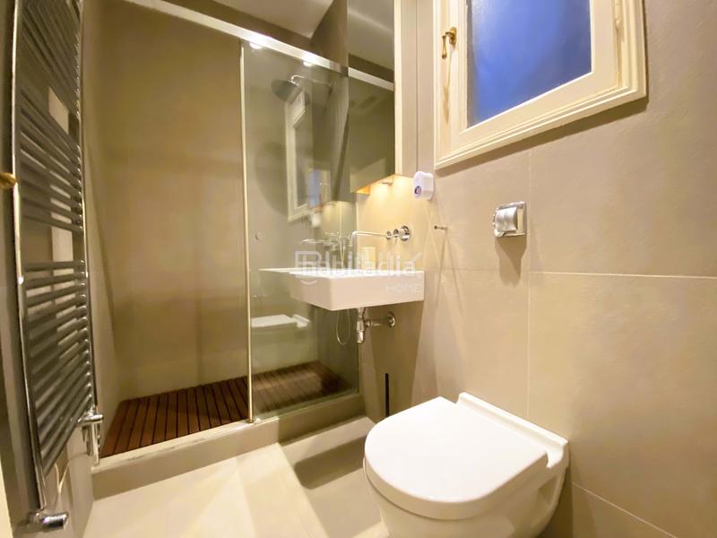 Foto 0b3c4d75-8f25-4e9a-b408-683153aa2e7f. Miete etagenwohnung mit heizung in Dreta de l´Eixample Barcelona