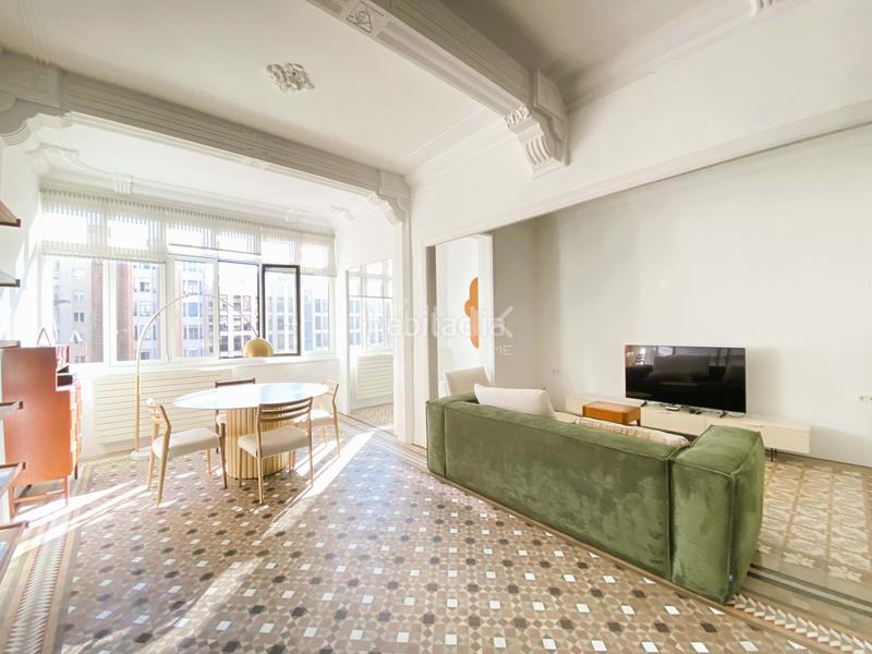 Foto cb44fd16-20d3-4f6a-a13f-61cbdcf628cb. Miete etagenwohnung mit heizung in Dreta de l´Eixample Barcelona