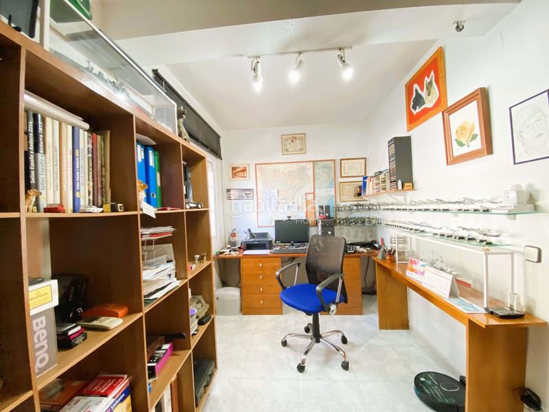 Foto 8292e1a8-d372-4932-a734-1ddf273e8fce. House with pool in La Miranda Esplugues de Llobregat