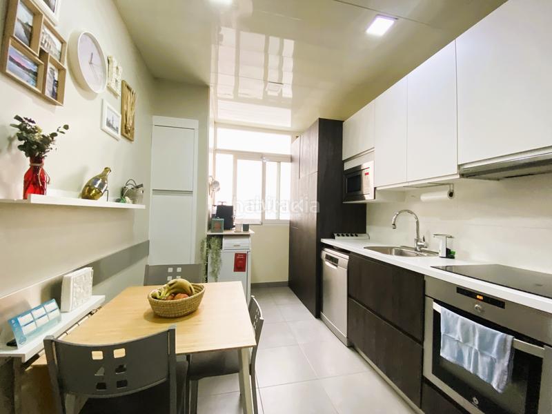 Foto f91bebdb-8f21-4073-9fbf-f20f564e6dc3. Appartement avec chauffage dans Collblanc Hospitalet de Llobregat (L´)