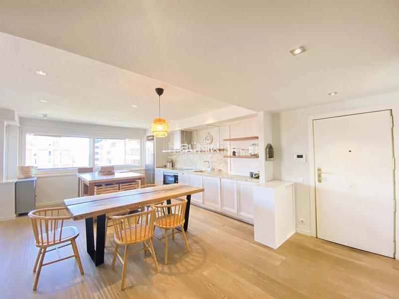 Foto 6b8ba694-d912-470b-826a-146eee890ece. Rent flat with pool in Pedralbes Barcelona