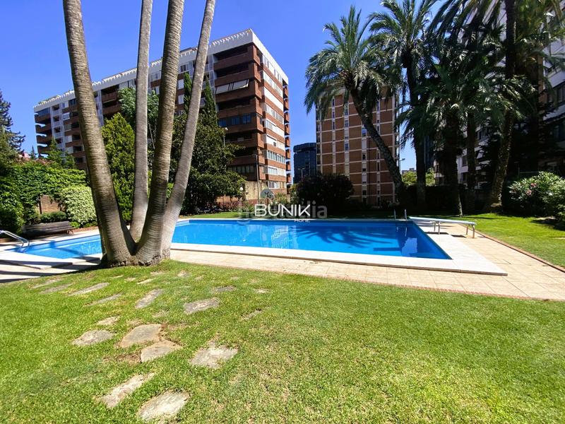 Foto 0e314245-3aca-49d0-bd99-d285dcd7a075. Alquiler piso en Pedralbes Barcelona