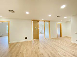 Alquiler Oficina en Sant Gervasi - Galvany