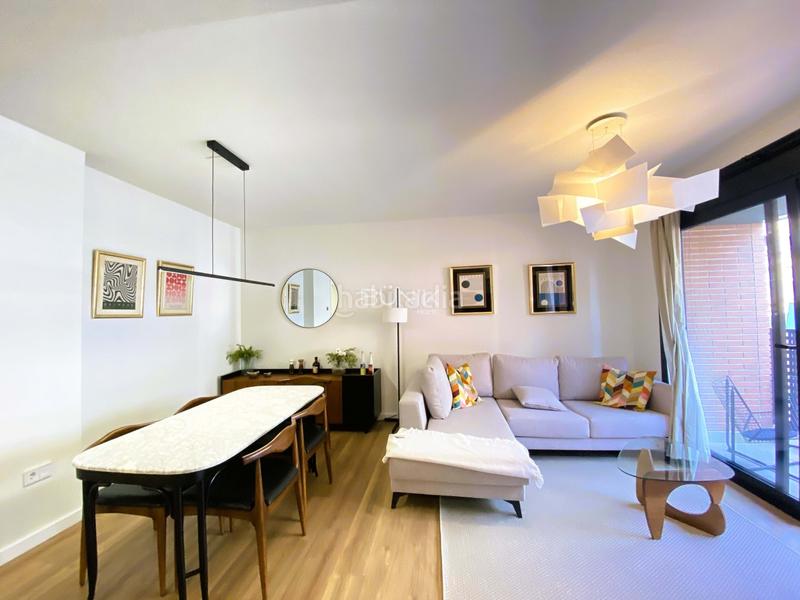 Foto 1c3f0009-35b3-40dd-94b0-e59d682c1f2d. Location appartement avec piscine dans La Torrassa Hospitalet de Llobregat (L´)