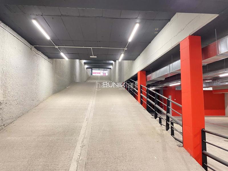 Foto 9a2ad057-3a48-444a-b897-e6b2fbff35d5. Location appartement avec piscine dans La Torrassa Hospitalet de Llobregat (L´)