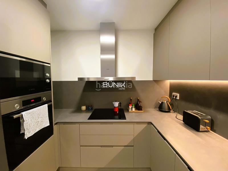 Foto df752b22-db86-44a2-b27b-f1db4a20bb68. Location appartement avec piscine dans La Torrassa Hospitalet de Llobregat (L´)