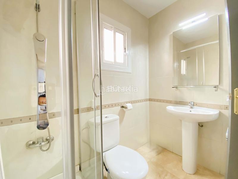 Foto bd0c10d4-384f-4c31-8225-eff6dfcd60be. Piso en Pallejà