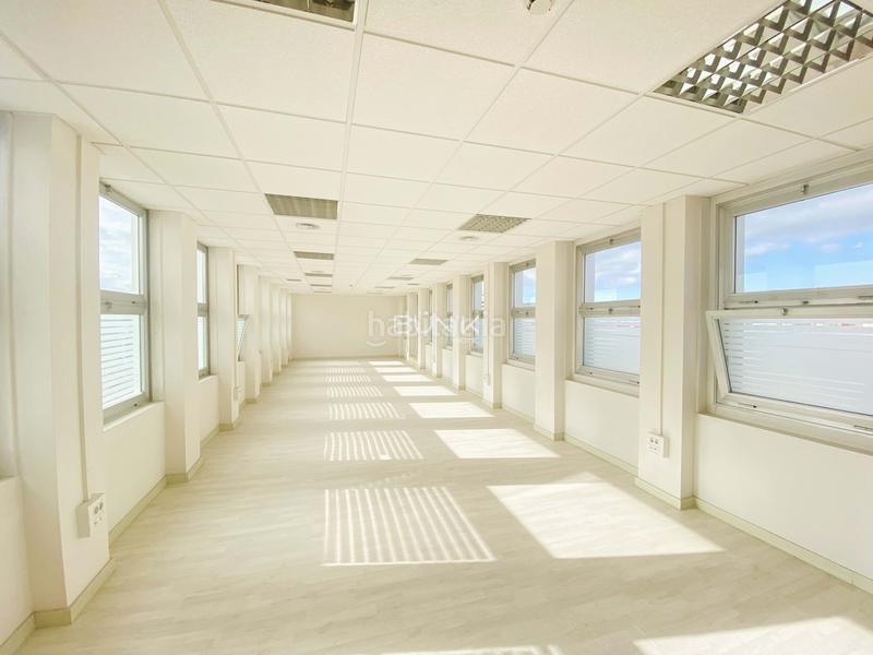 Foto 39da3a09-b23b-42a6-b39e-0ad6823872bd. Location bureau dans La Nova Esquerra de l´Eixample Barcelona