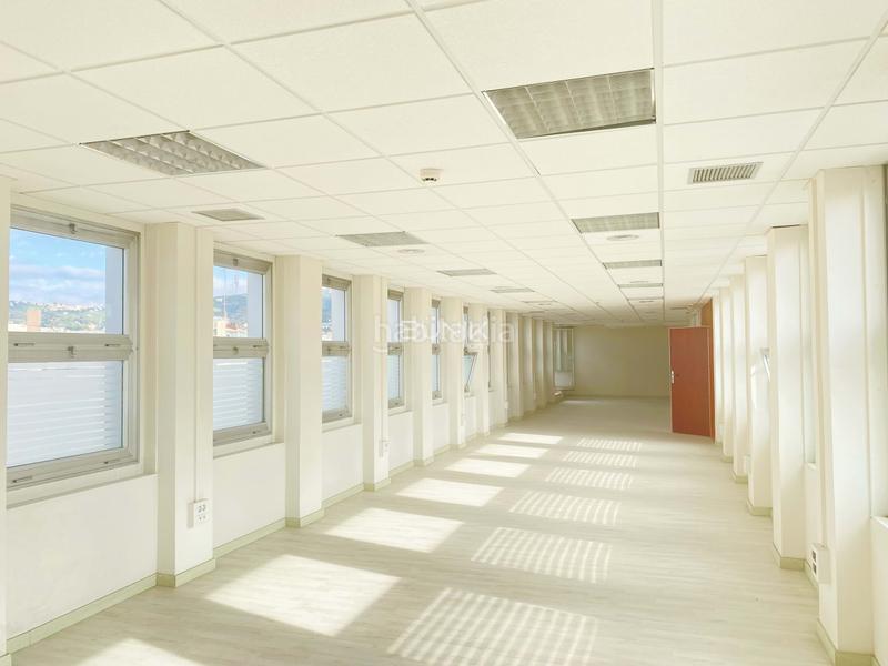 Foto 147350d1-0db3-46f8-b63c-9d89d6198032. Miete büro in La Nova Esquerra de l´Eixample Barcelona