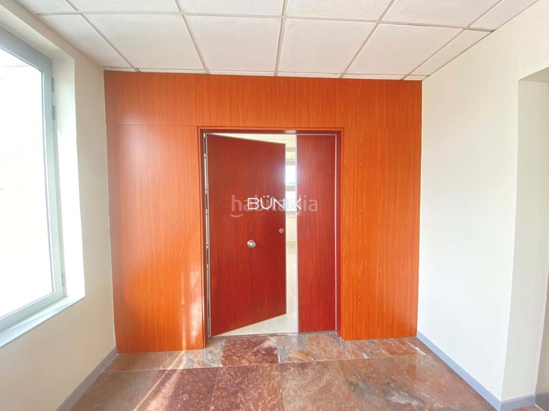 Foto 5c2196c4-65c4-4df9-8993-a6f497db0b12. Miete büro in La Nova Esquerra de l´Eixample Barcelona