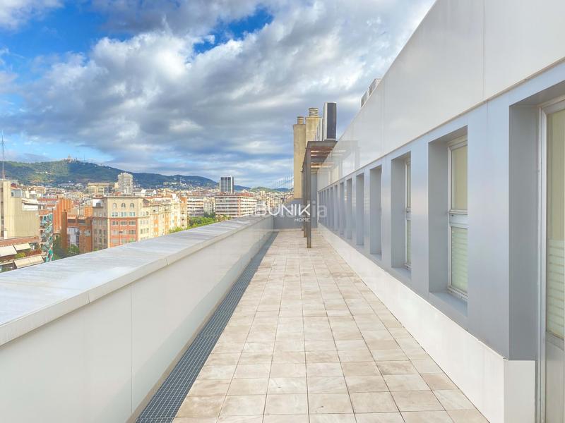 Foto e87cc3c8-c78c-46d8-938b-6e71635ff421. Miete büro in La Nova Esquerra de l´Eixample Barcelona