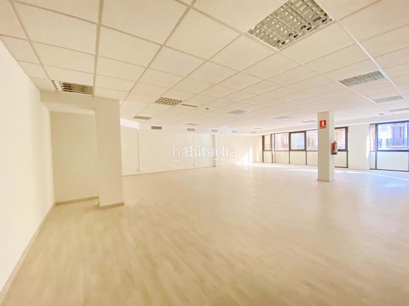 Foto 292b84a0-9720-46bf-a0c3-7704ac320106. Location bureau dans L´Antiga Esquerra de l´Eixample Barcelona