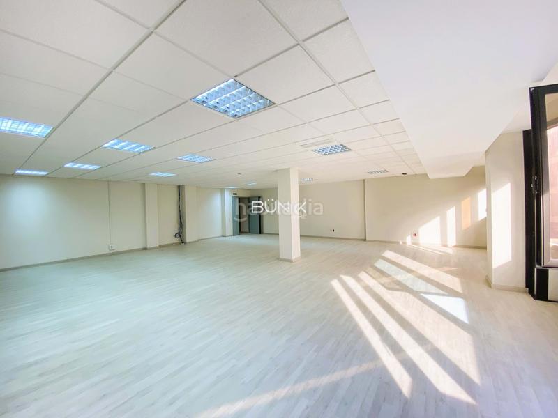 Foto 9490fe04-542a-4bd8-8ff9-92ed74790283. Location bureau dans L´Antiga Esquerra de l´Eixample Barcelona