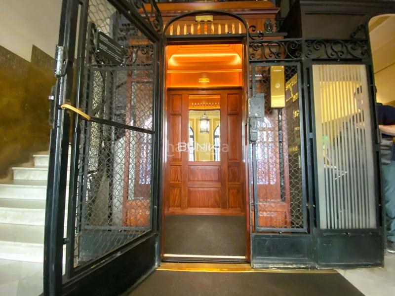 Foto cc1cc41d-57ba-43af-a77d-6b01c843d0b6. Location bureau dans L´Antiga Esquerra de l´Eixample Barcelona