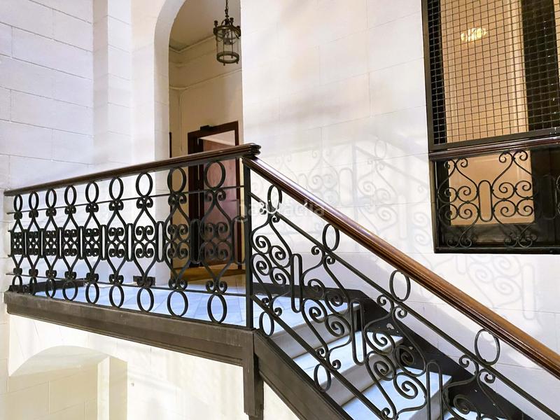 Foto 4bdd9b77-c6ab-4911-88bf-db0e7f077338. Lloguer oficina a L´Antiga Esquerra de l´Eixample Barcelona