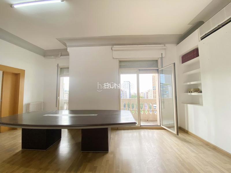 Foto 4c91aa7a-c1b2-4db3-ad94-1040c6f202fc. Alquiler oficina en Sant Gervasi - Galvany Barcelona