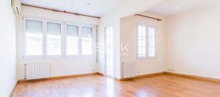 Miete Etagenwohnung in Sarrià