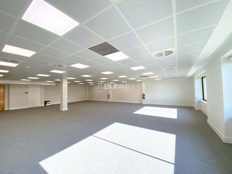 Foto 048d1f18-5990-4f9f-b134-6f7e84aad159. Rent office space in Dreta de l´Eixample Barcelona