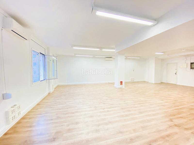 Foto 15849b15-9f12-4835-9978-58037845a1d5. Location bureau avec chauffage dans La Nova Esquerra de l´Eixample Barcelona