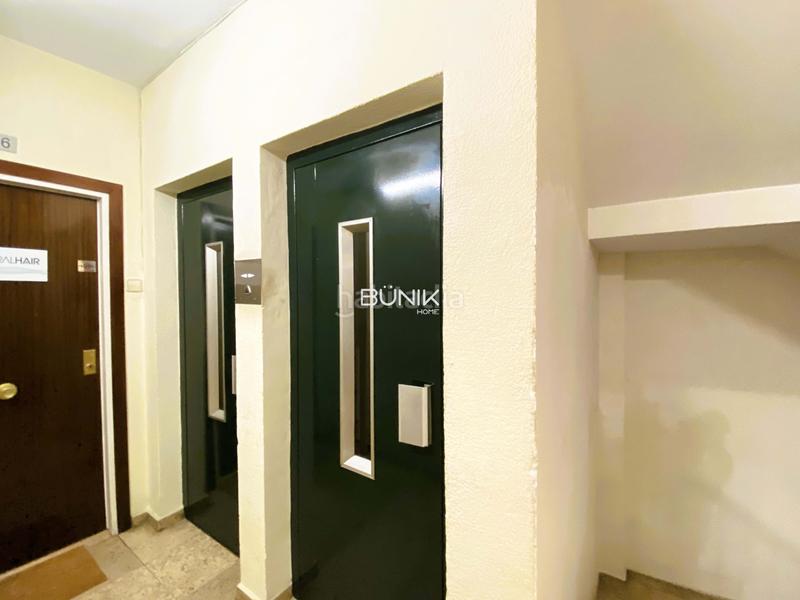 Foto fda1eff6-c135-470f-8172-6871cf77dbd0. Miete büro mit heizung in La Nova Esquerra de l´Eixample Barcelona