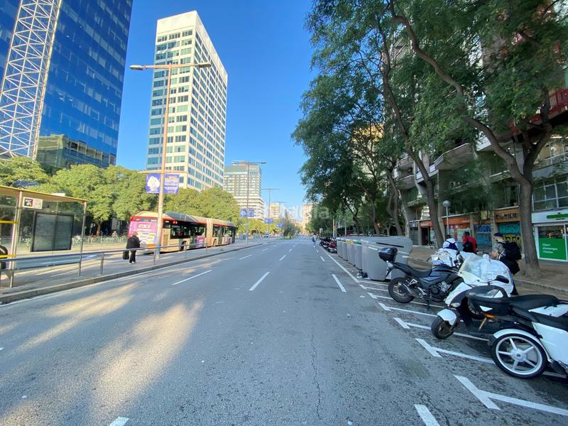 Foto beeb30e2-1b5b-4964-af41-b44871a02b18. Alquiler oficina en La Nova Esquerra de l´Eixample Barcelona