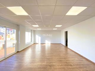 Rent Office space in St. Pere - Sta. Caterina - El Born
