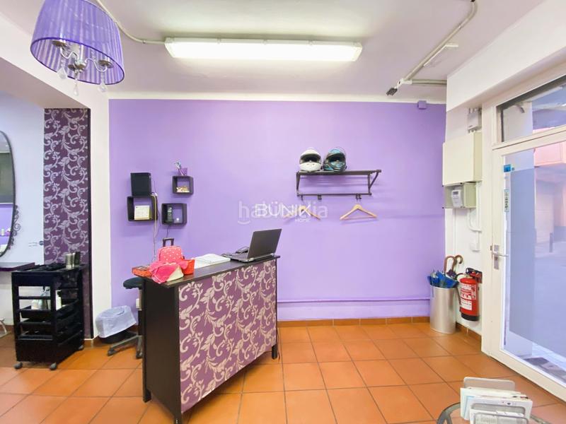 Foto 0f94661a-b08b-47cc-8497-a83e6eaeba07. Traspàs local comercial a Putget - Farró Barcelona