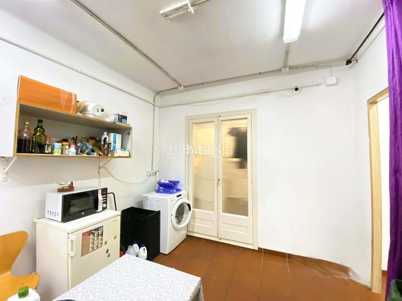 Foto 3fb4ee2f-586d-4272-b3b8-ad4b9ae9f2e8. Pas-de-porte local commercial dans Putget - Farró Barcelona