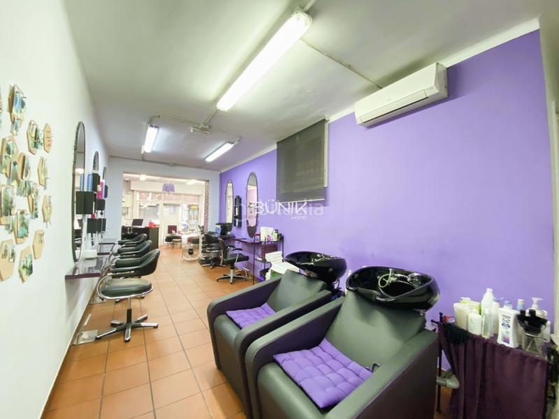 Foto 46ce8a11-8c3f-4d27-b863-249c6e1c5111. Pas-de-porte local commercial dans Putget - Farró Barcelona