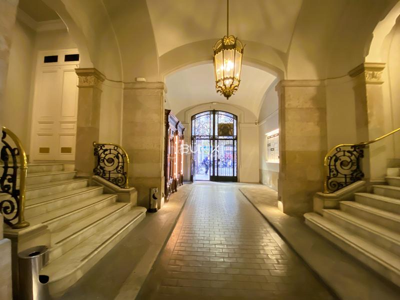 Foto a8ca61eb-5521-43ba-8cd9-3b0bc9d38de0. Location bureau dans St. Pere - Sta. Caterina - El Born Barcelona