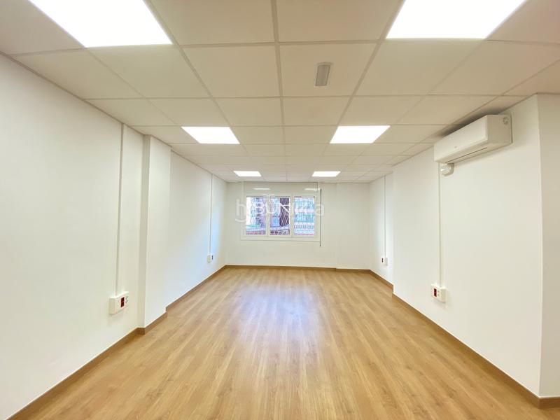 Foto f7605426-3efe-4283-8445-19f6e7bf42f7. Miete büro in La Nova Esquerra de l´Eixample Barcelona