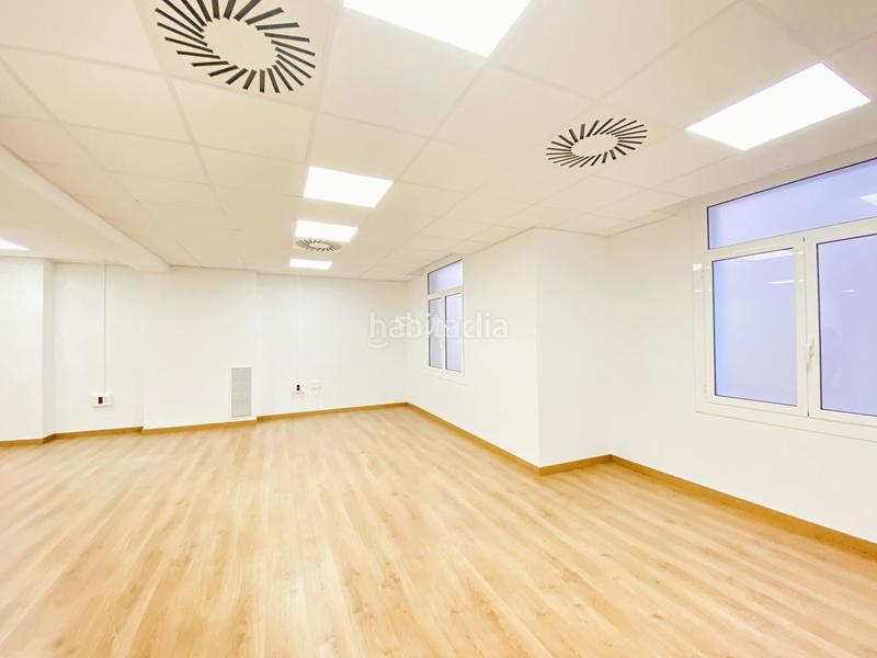 Foto 1ec11037-828c-4bc8-86ad-300ff760d329. Rent business premise in La Nova Esquerra de l´Eixample Barcelona