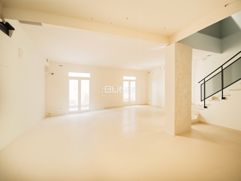 Foto 1fcebc4e-e5c0-4108-a559-7b3f88201977. Rent business premise in La Nova Esquerra de l´Eixample Barcelona