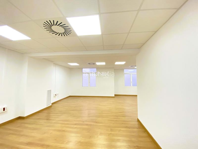 Foto eace7098-632a-46dc-9533-ddf65e2d889b. Rent business premise in La Nova Esquerra de l´Eixample Barcelona