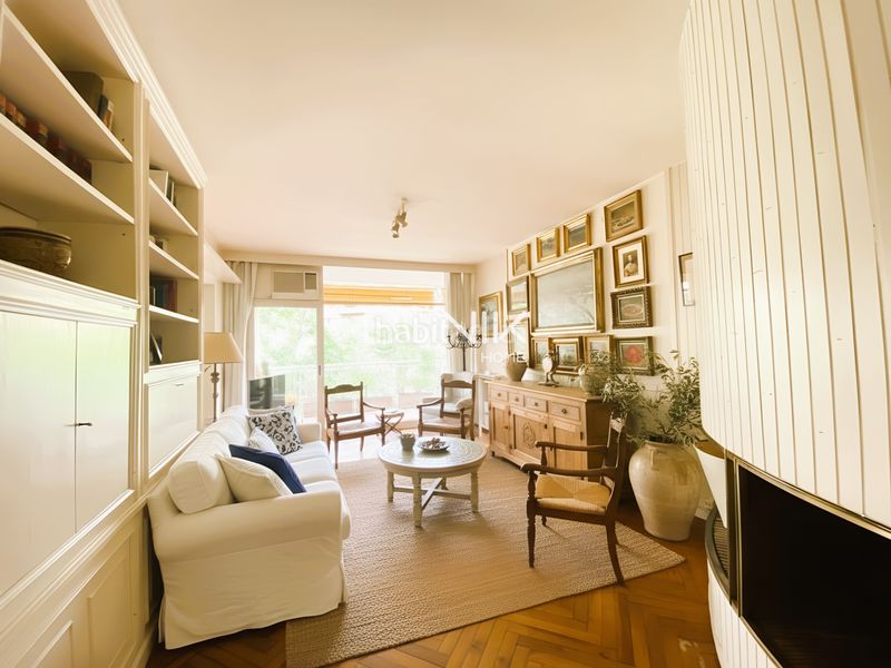 Foto c256b3ad-4fae-48b1-b679-3398d51d02d0. Pis amb calefacció aparcament a Sant Gervasi - Bonanova Barcelona