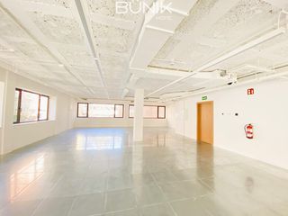 Miete Büro  Milanesat. Barcelonaoficina