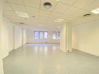 Rent Office space in Putget - Farró