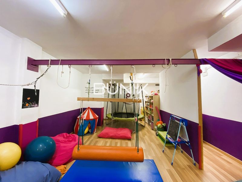 Foto d83de8e9-efa0-446b-afdf-8b333266ca49. Local comercial a El Camp d´en Grassot i Gràcia Nova Barcelona