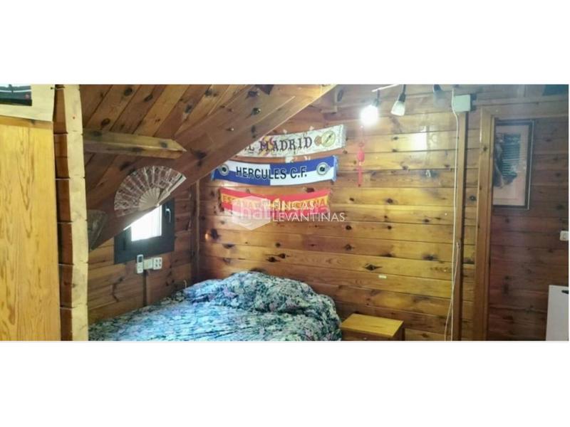 Foto e2d95469-a32a-49c2-9b72-1956212b0883. Chalet avec piscine dans Villamontes-Boqueres Sant Vicent del Raspeig