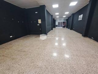 Local commercial à Centro. Local comercial en venta en sant vicent del raspeig  san vicente
