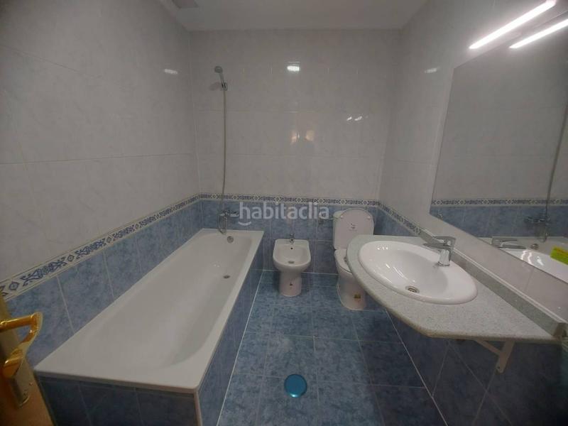 Foto 8403fee9-860c-4eaf-8c95-2bc7d2a21a2c. Maison avec parking dans Centro Sant Vicent del Raspeig